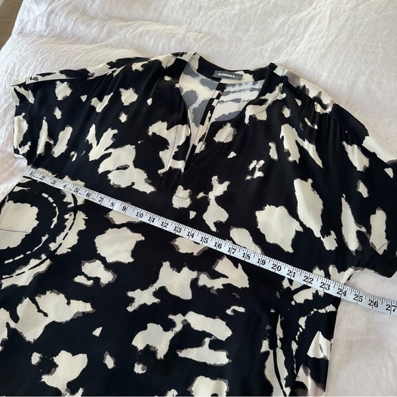 ❌SOLD❌ Alembika Dress - Picture 8 of 10